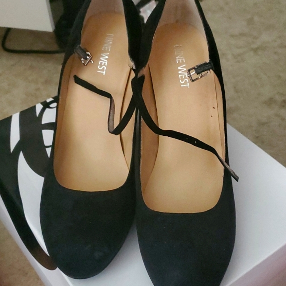 Suede Nine West Mary Jane heels